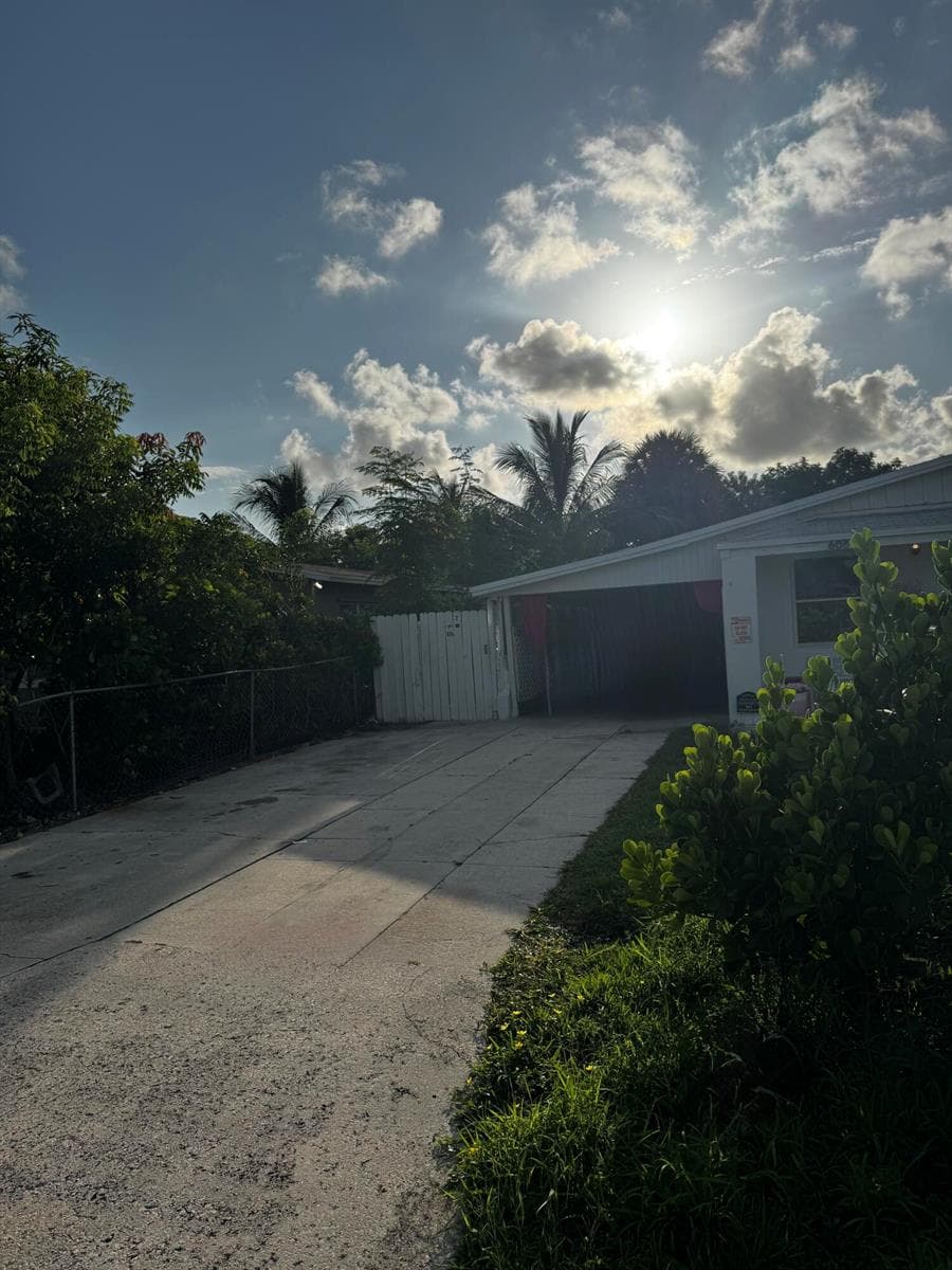 608 NE 2ND # #2, Boynton Beach, FL 33435 photo 2