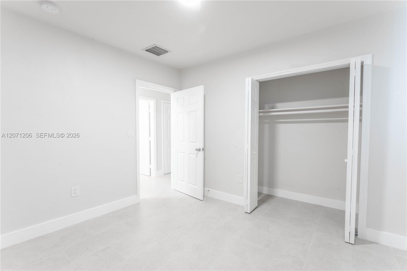 10825 SW 221st St, Miami, FL 33170 photo 4