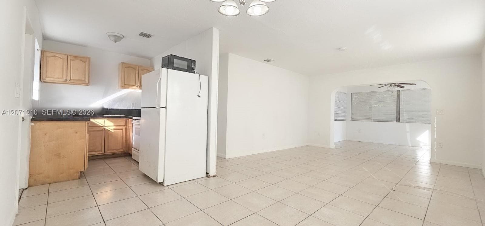 2781 NW 13th Ct, Fort Lauderdale, FL 33311 photo 4