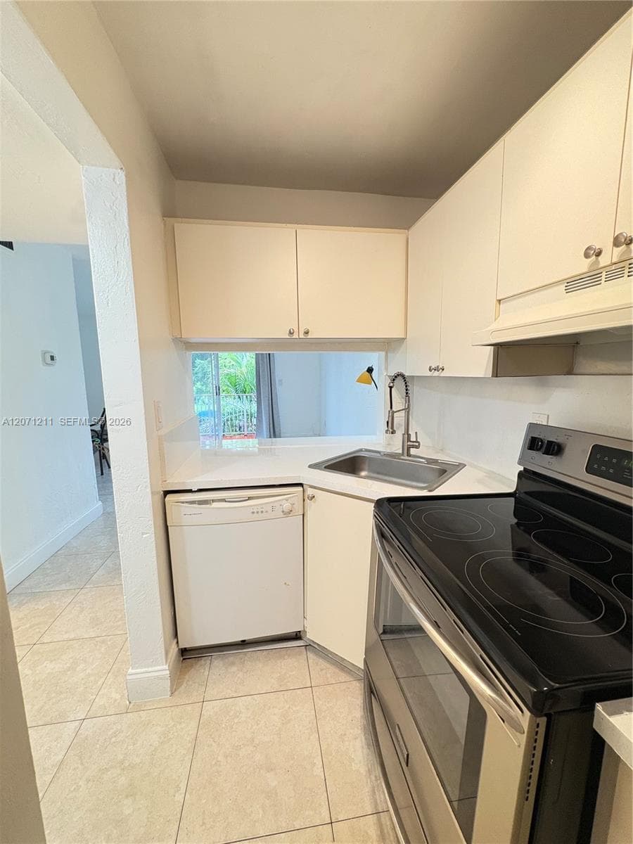 7403 SW 82nd St # 207N, Miami, FL 33143 photo 2