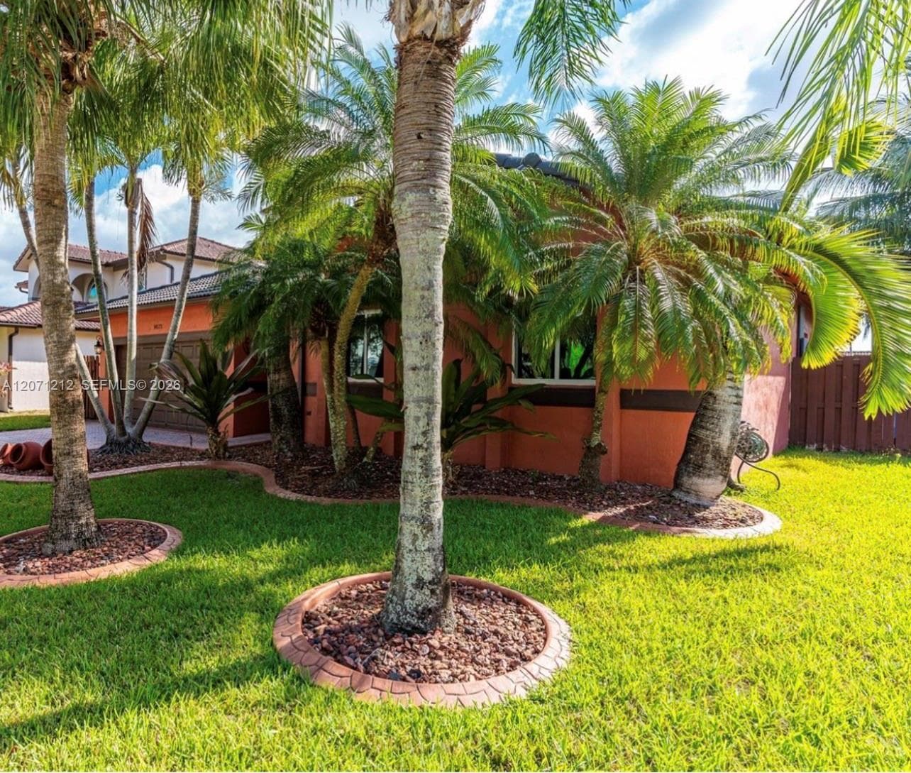 14571 SW 160th Ct, Miami, FL 33196 photo 3