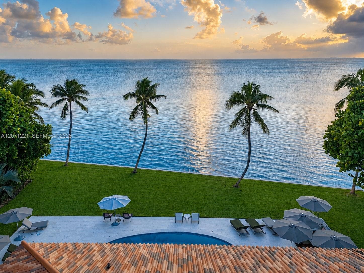 520 S Mashta Dr, Key Biscayne, FL 33149 photo 2