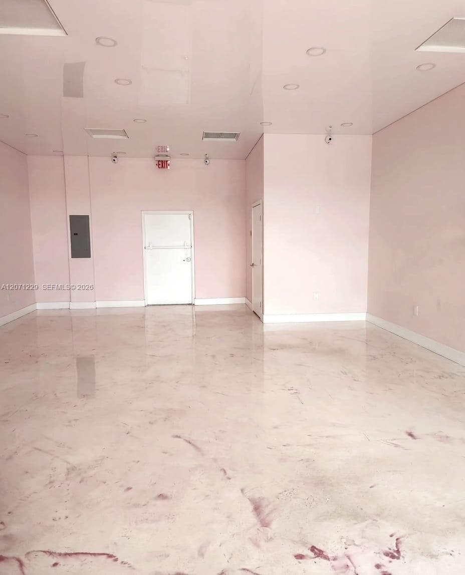 4500 W Hallandale Beach Blvd # 6, Hollywood, FL 33023 photo 2
