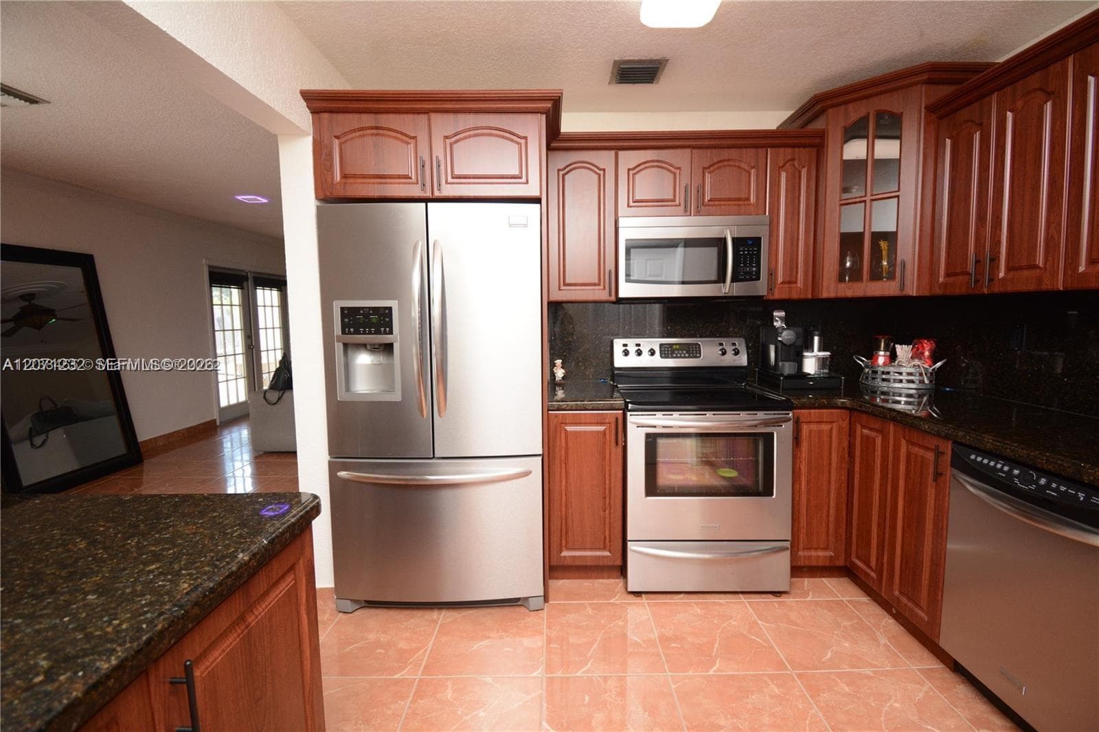 10301 SW 199th St, Cutler Bay, FL 33157 photo 4