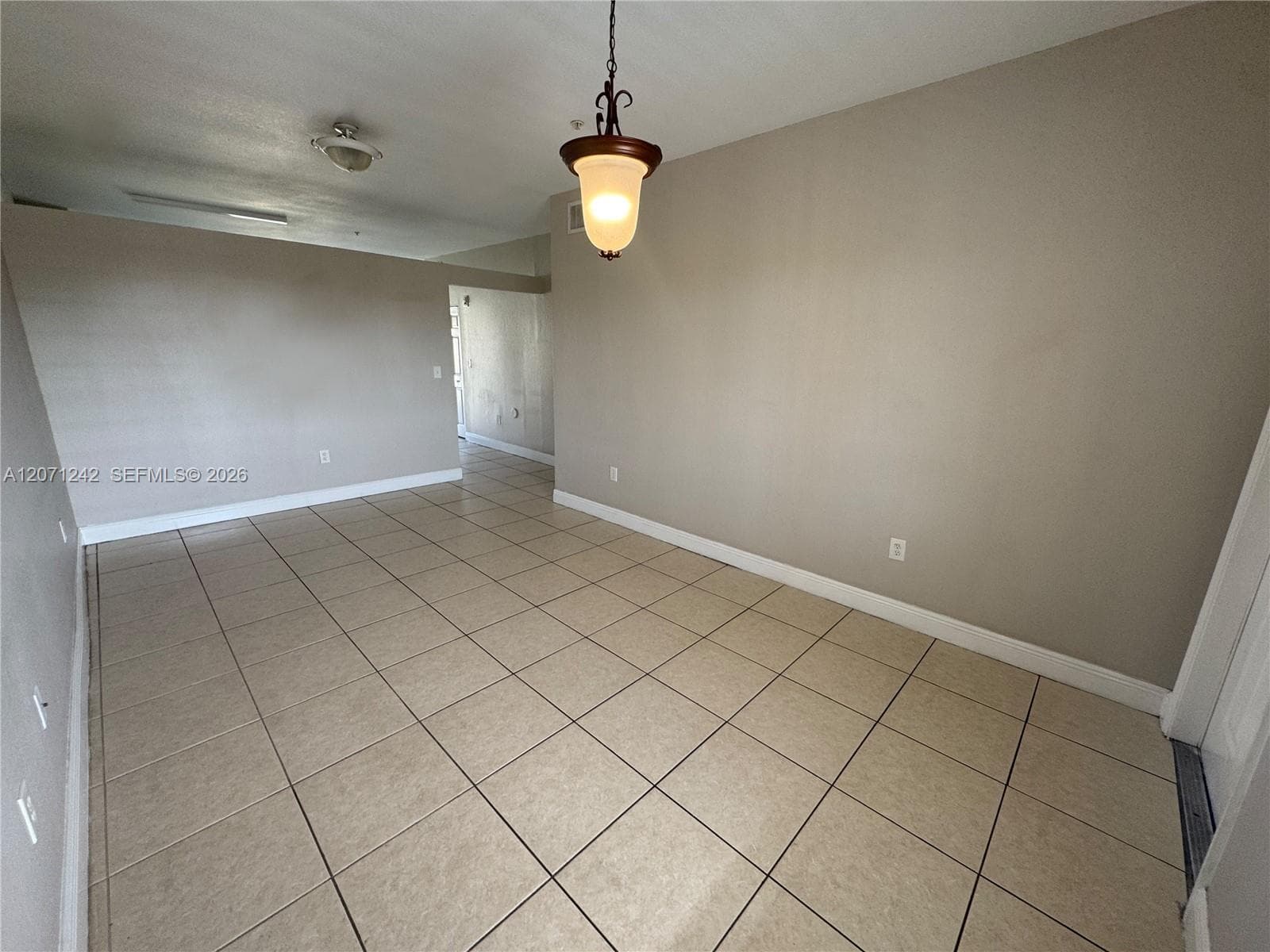 6940 NW 179th St # 404-7, Hialeah, FL 33015 photo 2