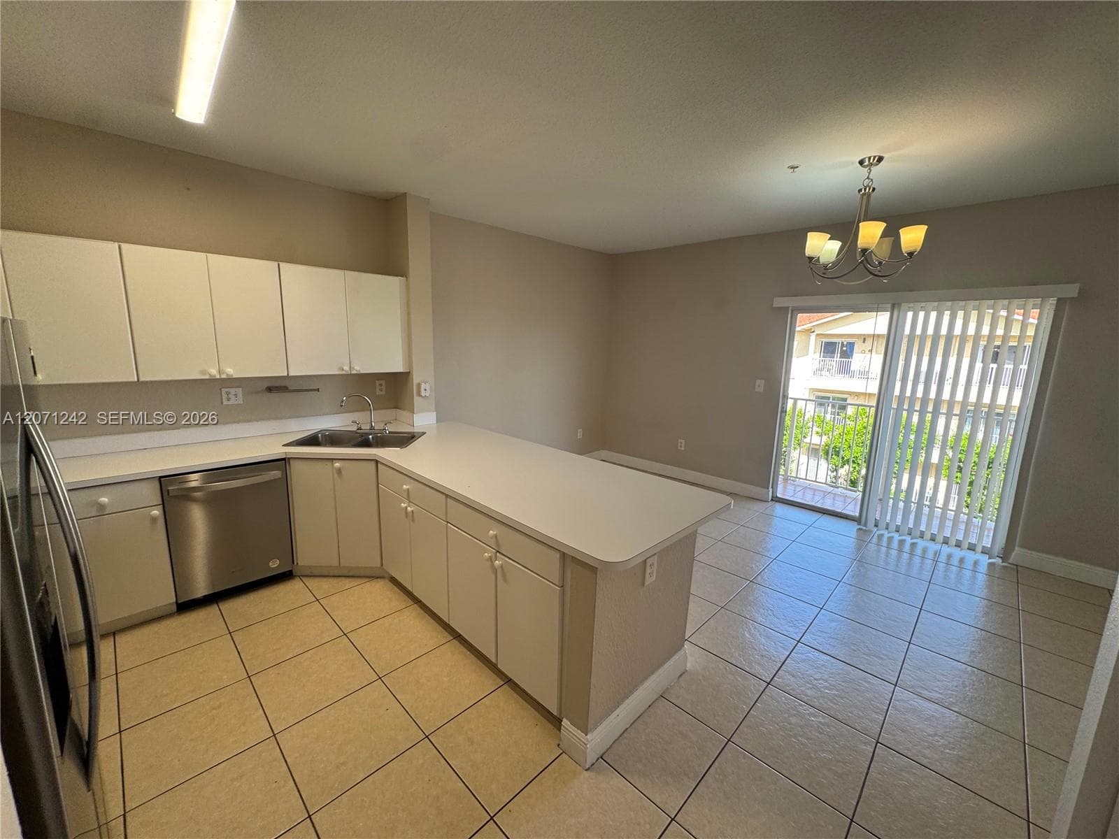 6940 NW 179th St # 404-7, Hialeah, FL 33015 photo 5