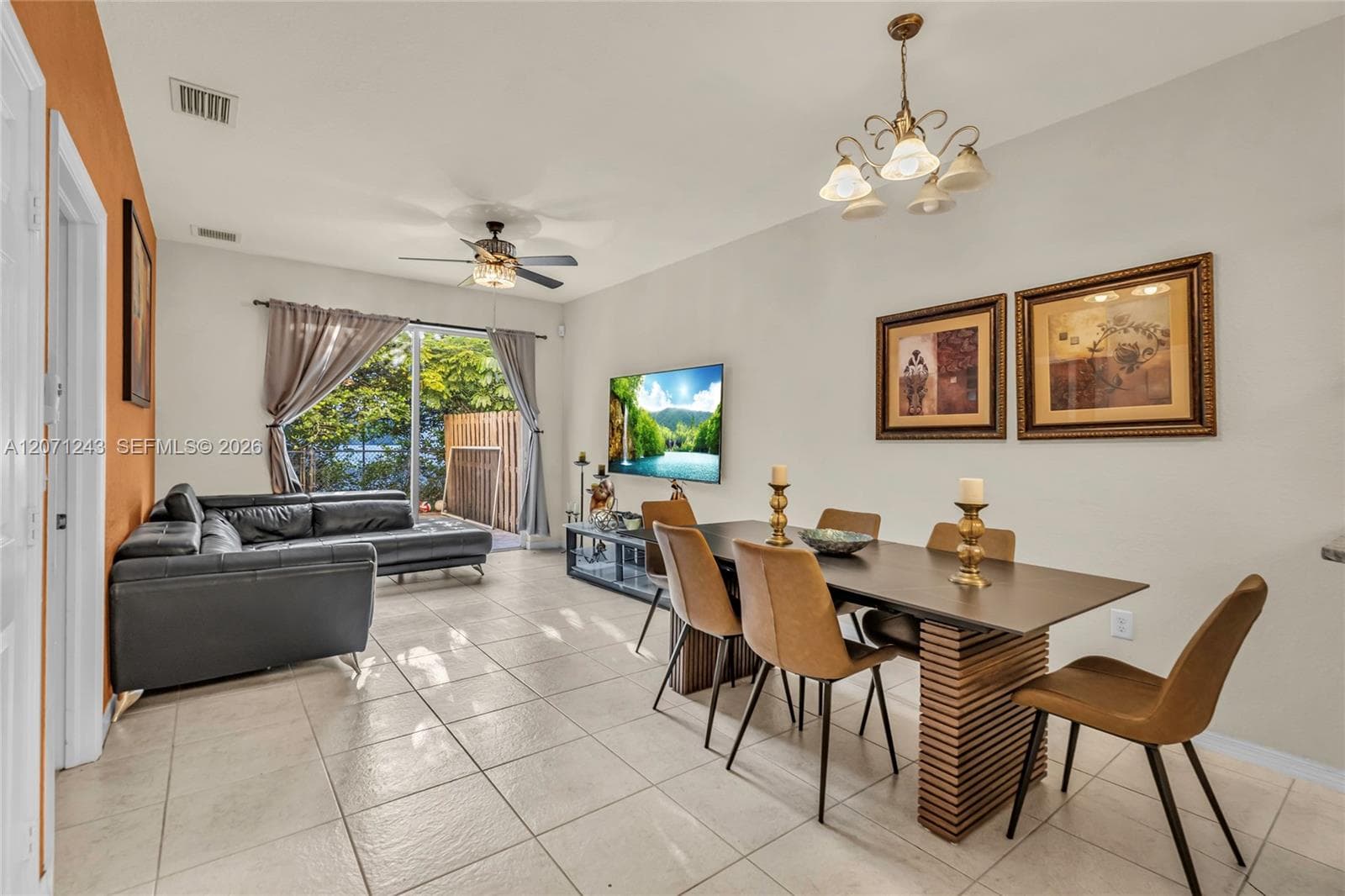 1810 SW 91st Ave, Miramar, FL 33025 photo 4