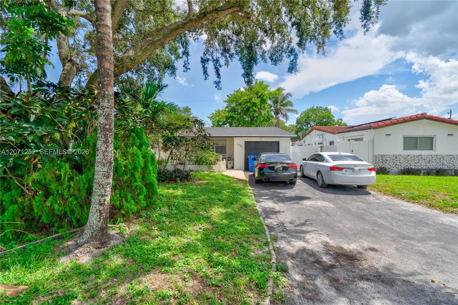 7636 Alhambra Blvd, Miramar, FL 33023 photo 3