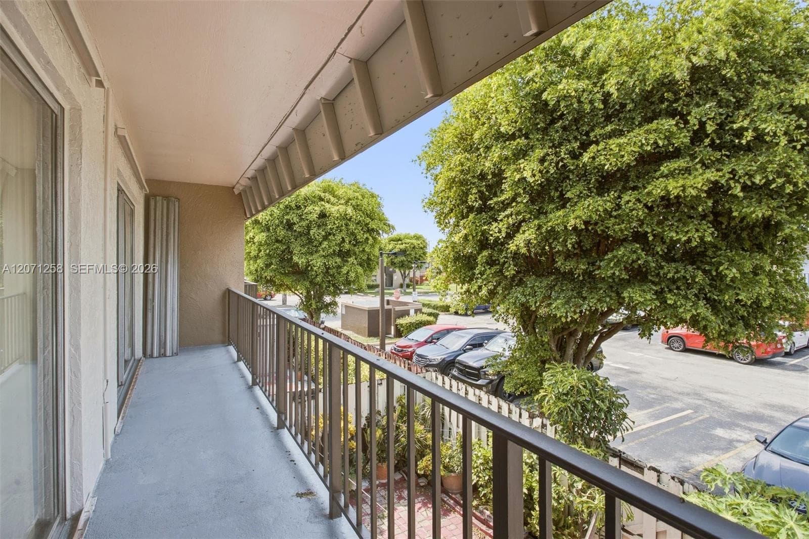810 SW 129th Pl # 209, Miami, FL 33184 photo 3