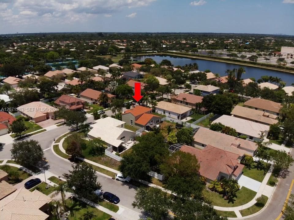 13274 NW 15th Ct, Pembroke Pines, FL 33028 photo 5