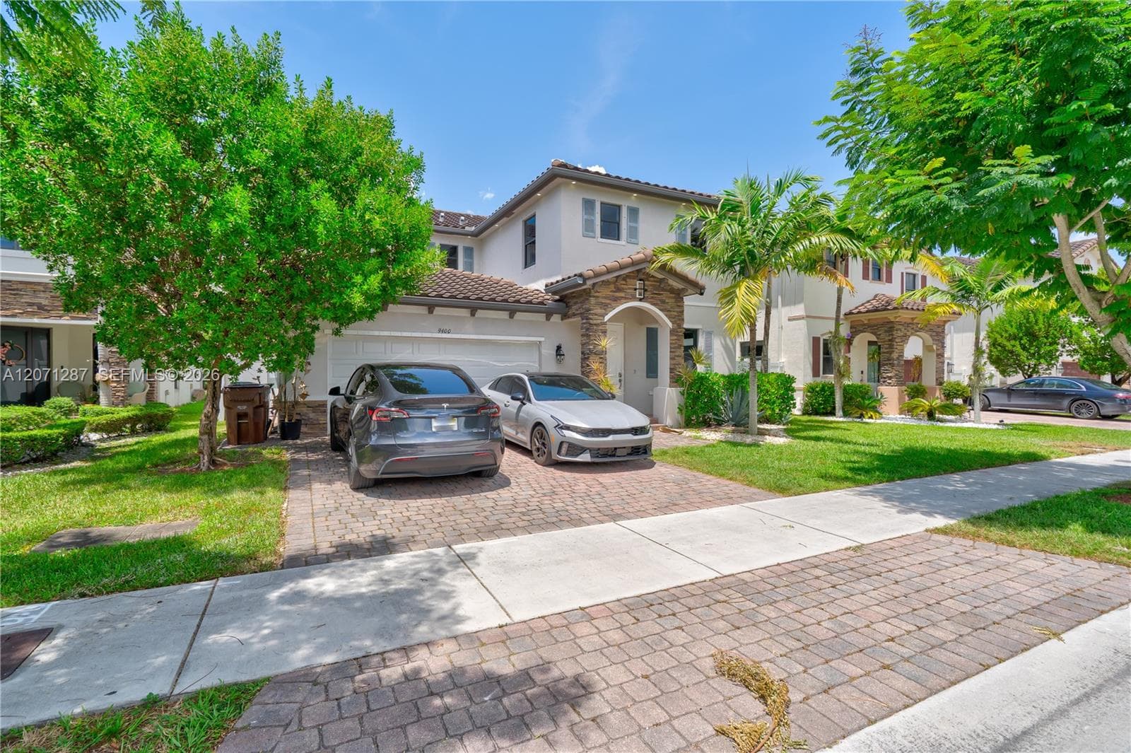 9400 W 35th Ln, Hialeah, FL 33018 photo 2
