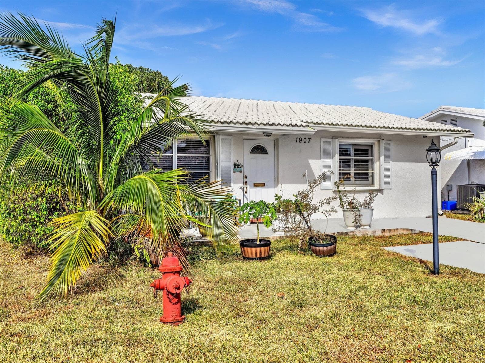 1907 SW 22ND Avenue, Boynton Beach, FL 33426 photo 3