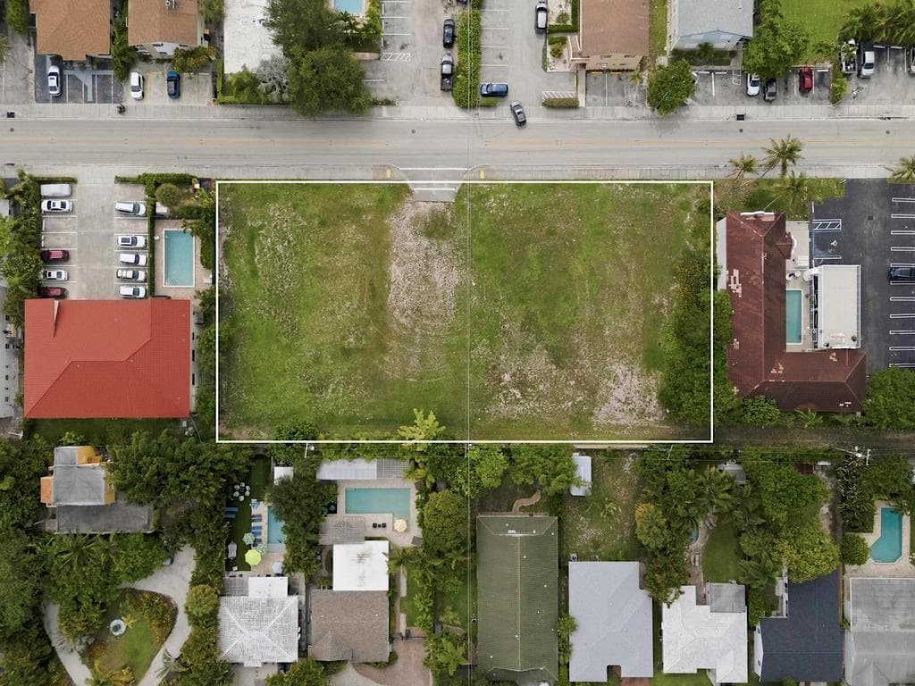 1532 S Federal Highway, FL 33460 photo 2