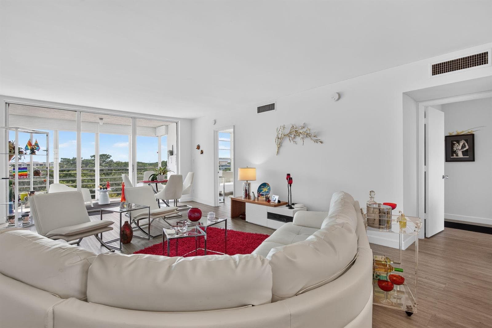 575 Oaks Lane # 709, Pompano Beach, FL 33069 photo 4