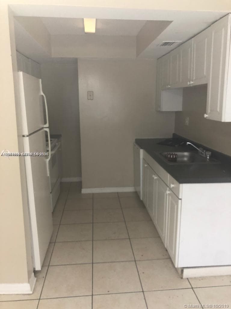 5840 NW 21st St # 42-A, Lauderhill, FL 33313 photo 2