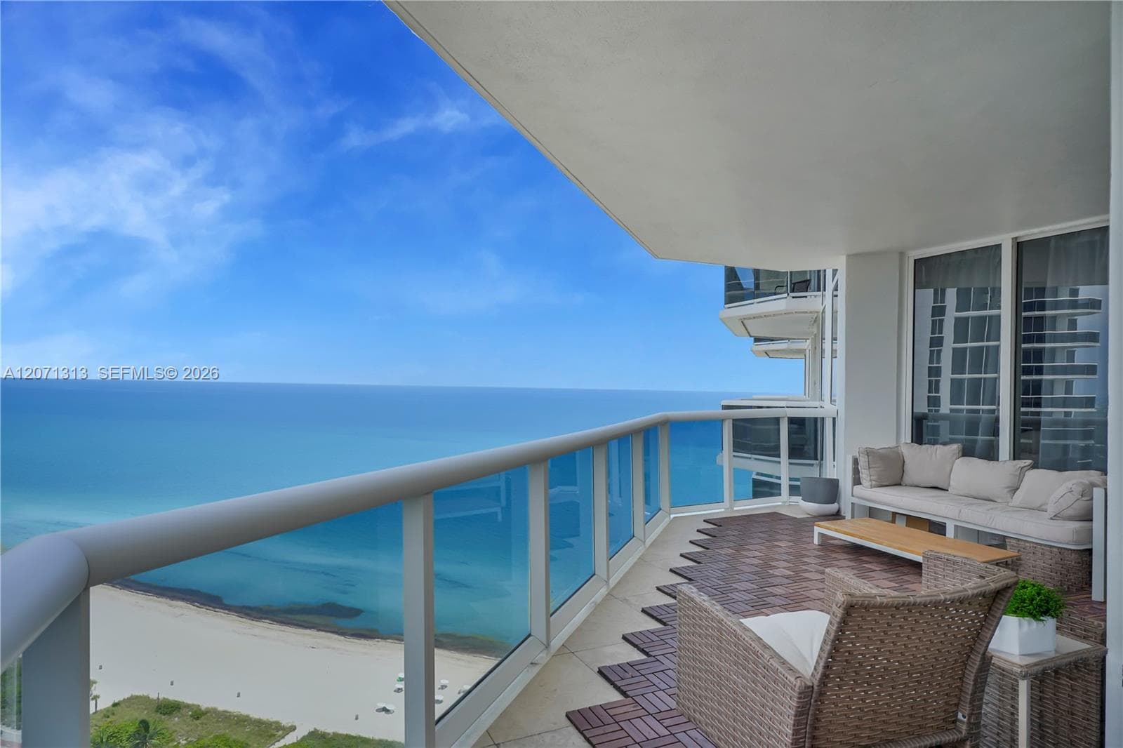 4775 Collins Ave # 2908, Miami Beach, FL 33140 photo 2