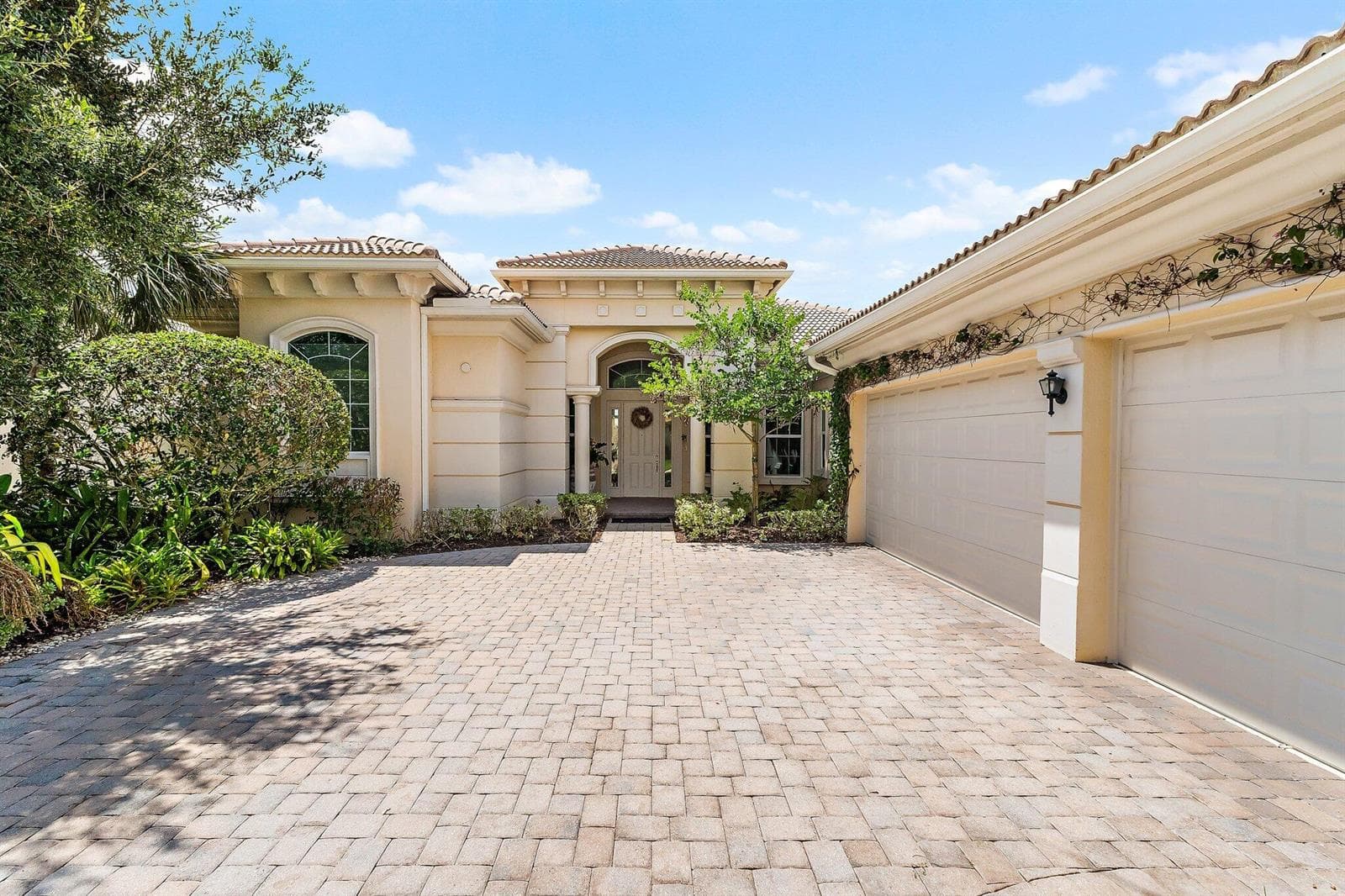 114 Carmela Court, Jupiter, FL 33478 photo 3