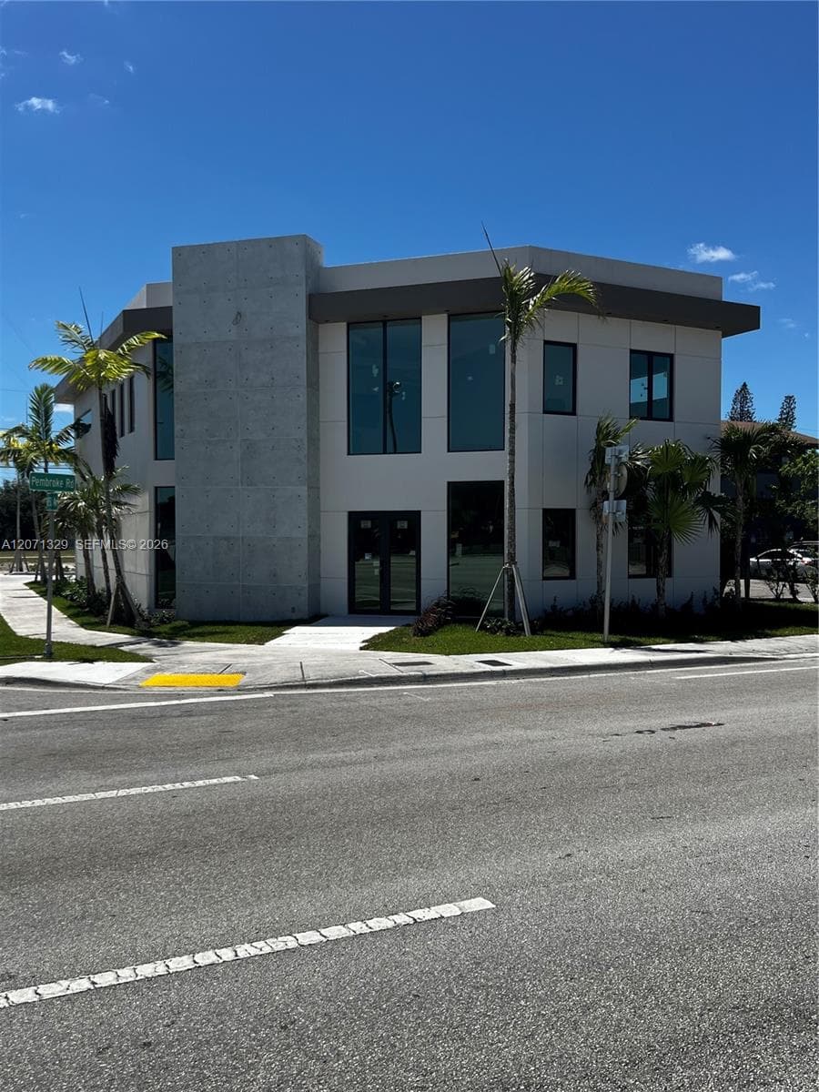 5000 Pembroke Rd, West Park, FL 33021 photo 2
