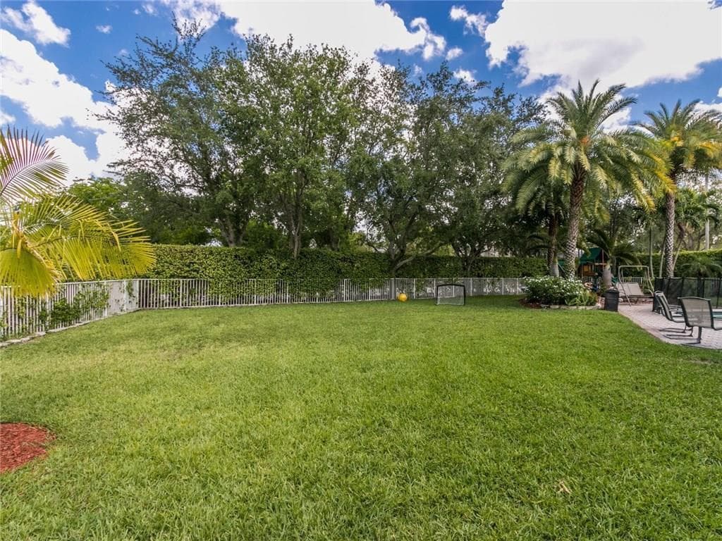 5805 NW 125th Avenue, Coral Springs, FL 33076 photo 5