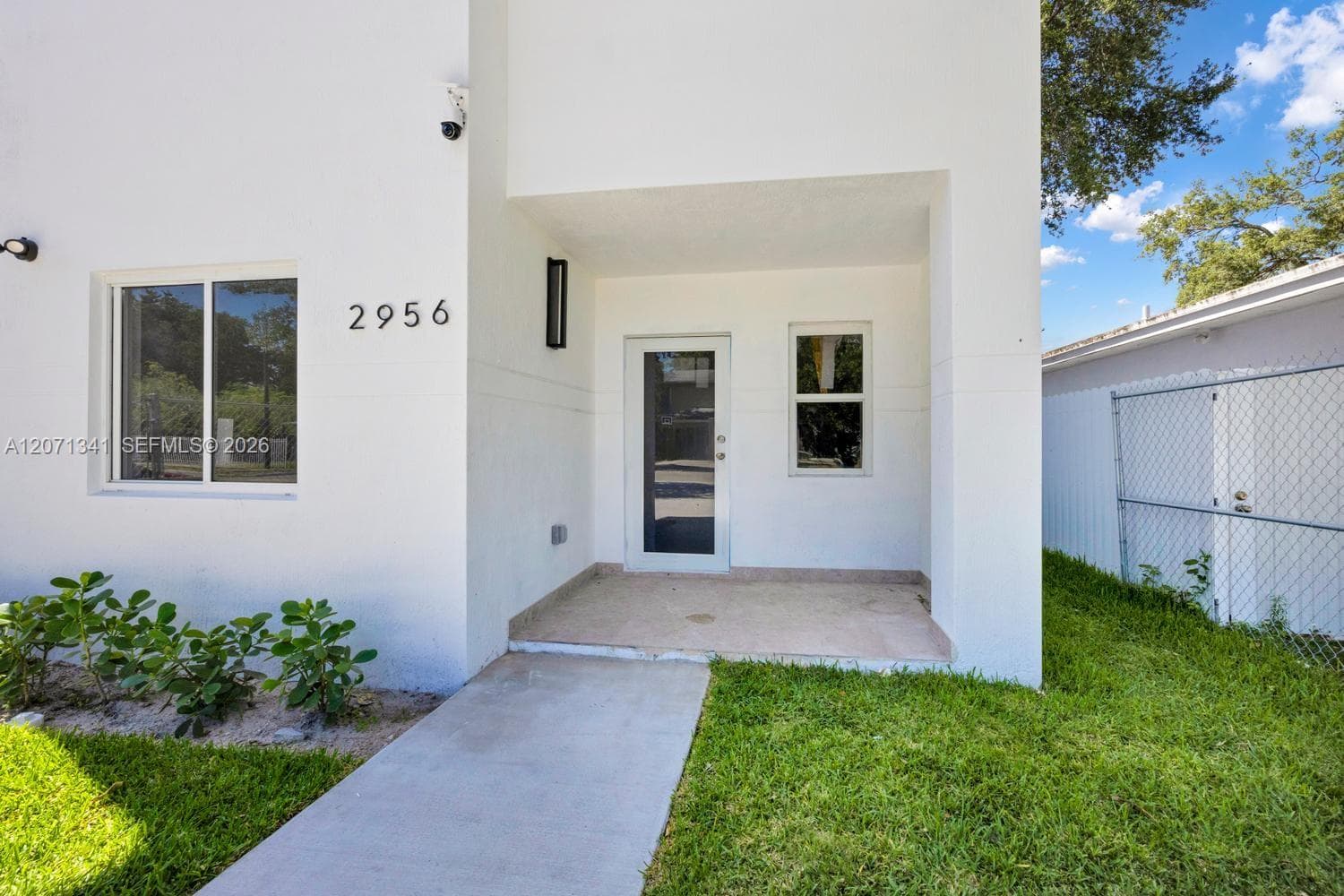 2770 NW 44 ST, Miami, FL 33142 photo 2