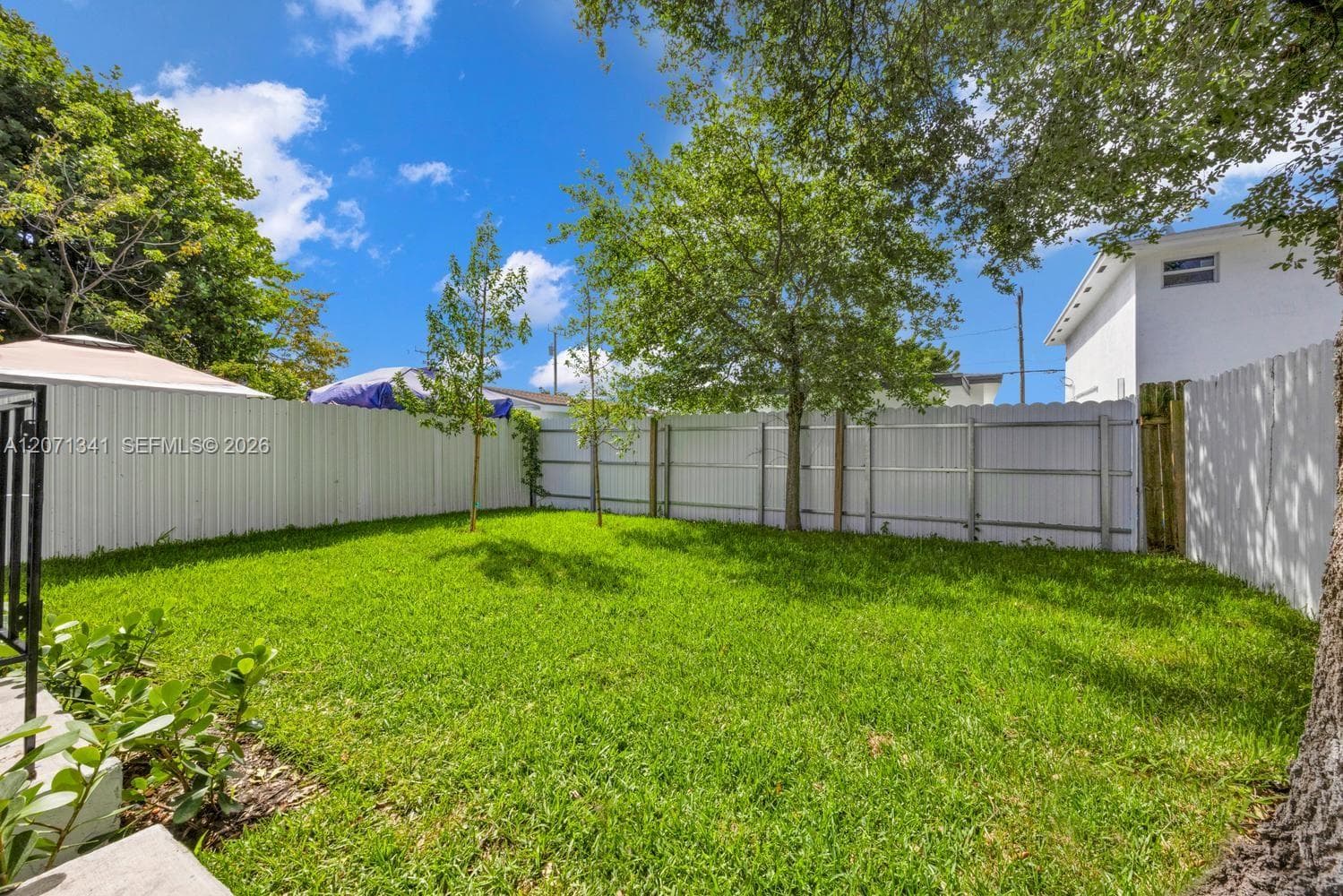 2770 NW 44 ST, Miami, FL 33142 photo 3