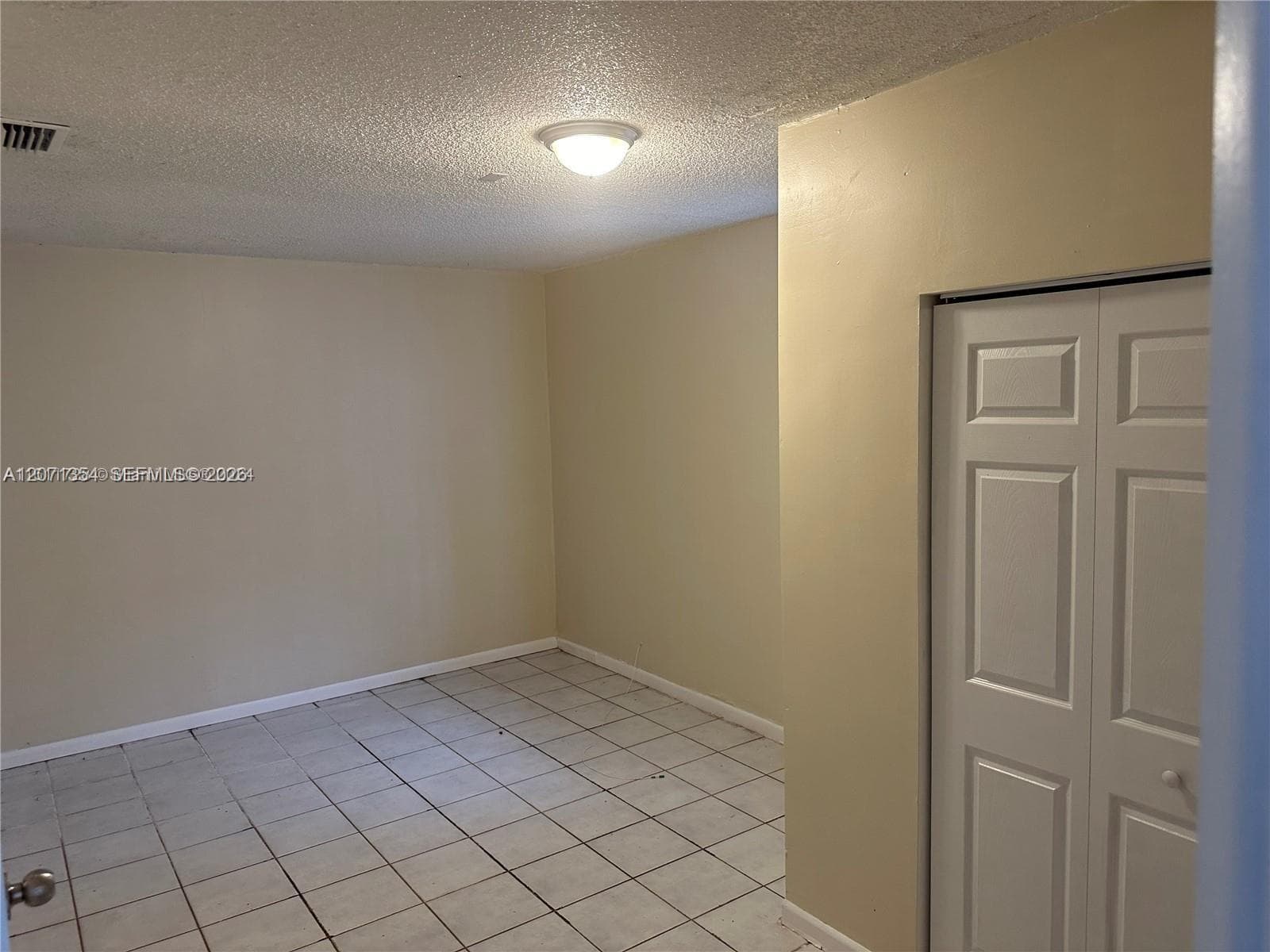6991 NW 169th Ter, Miami Lakes, FL 33015 photo 5