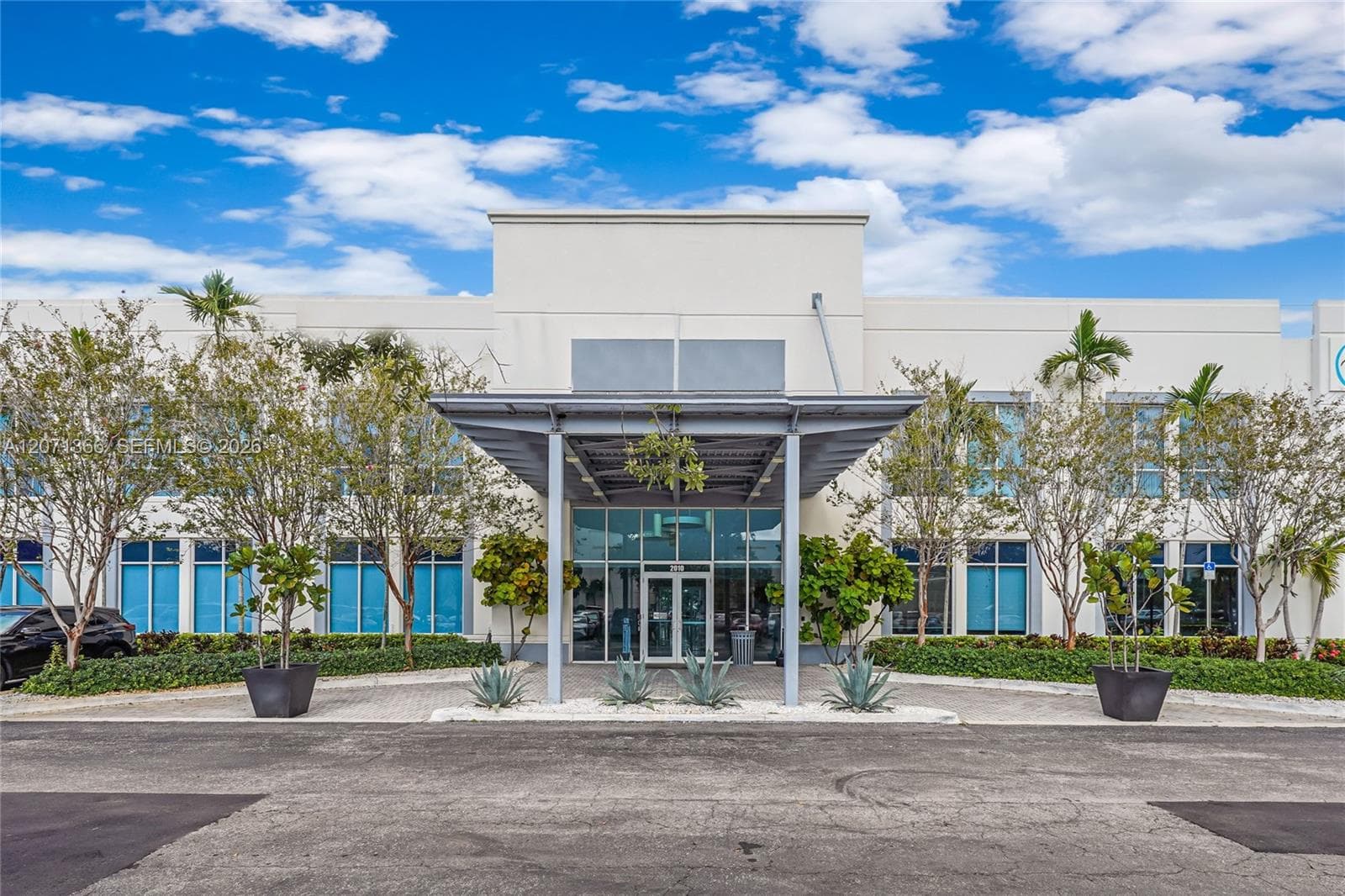 2010 NW 150th Ave # 105, Pembroke Pines, FL 33028