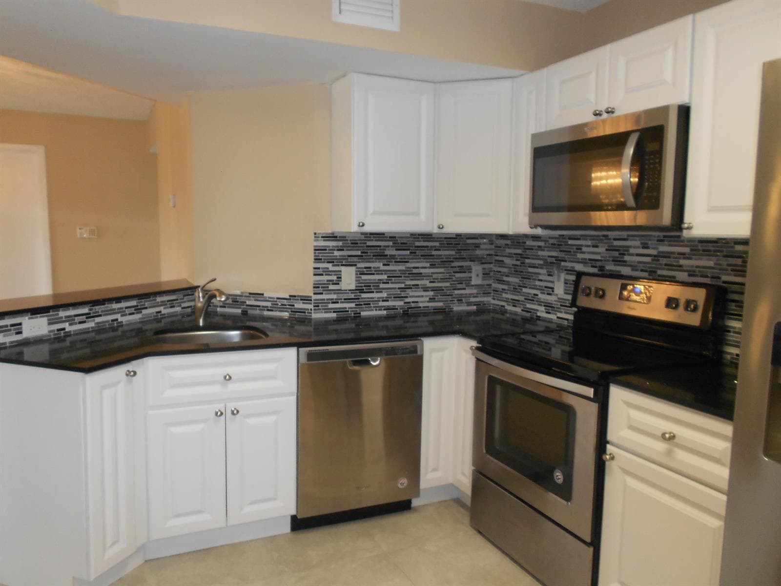 8977 Wiles Road # 203, Coral Springs, FL 33067 photo 3