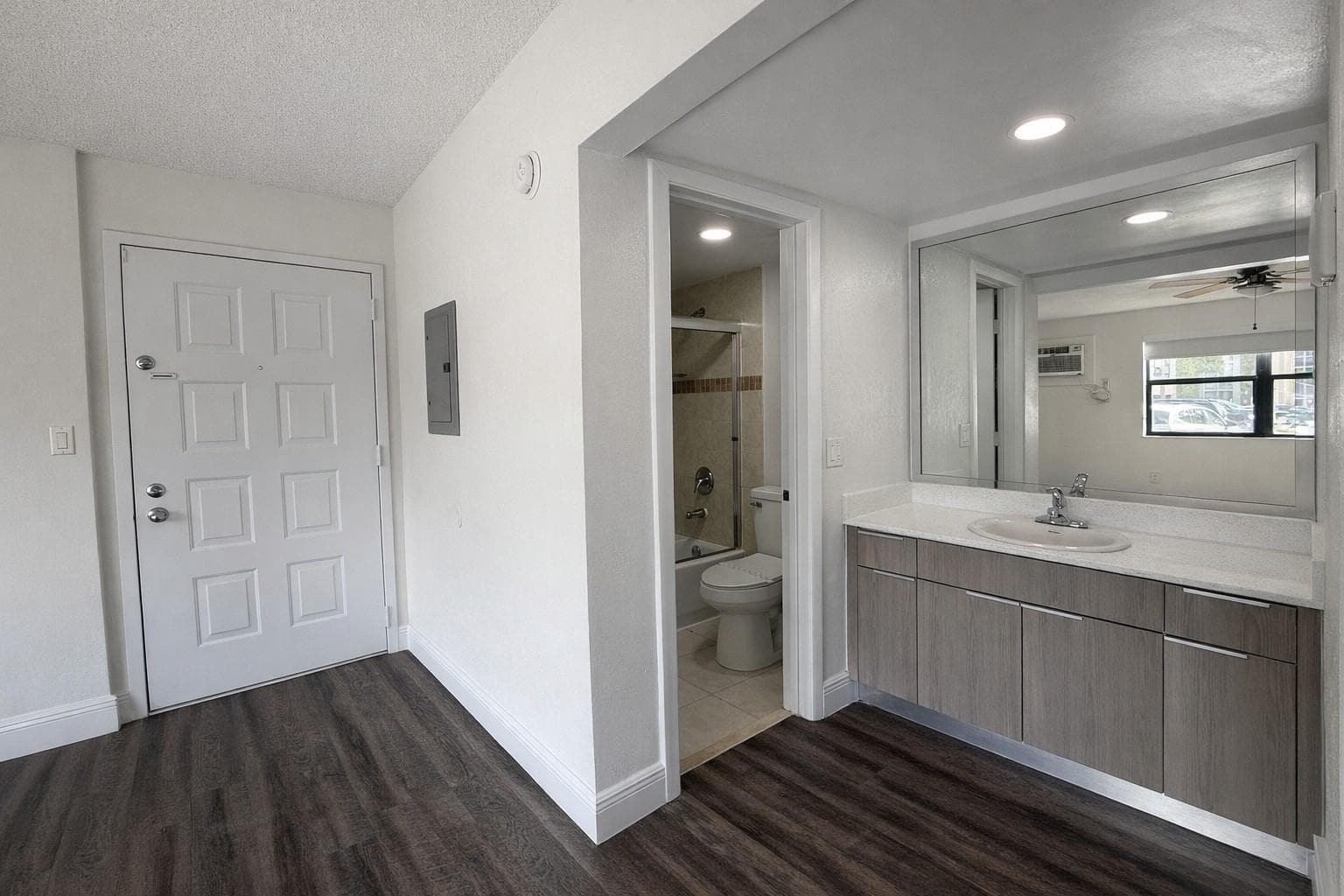 17350 NW 68th Avenue # 400-402A, Hialeah, FL 33015 photo 4