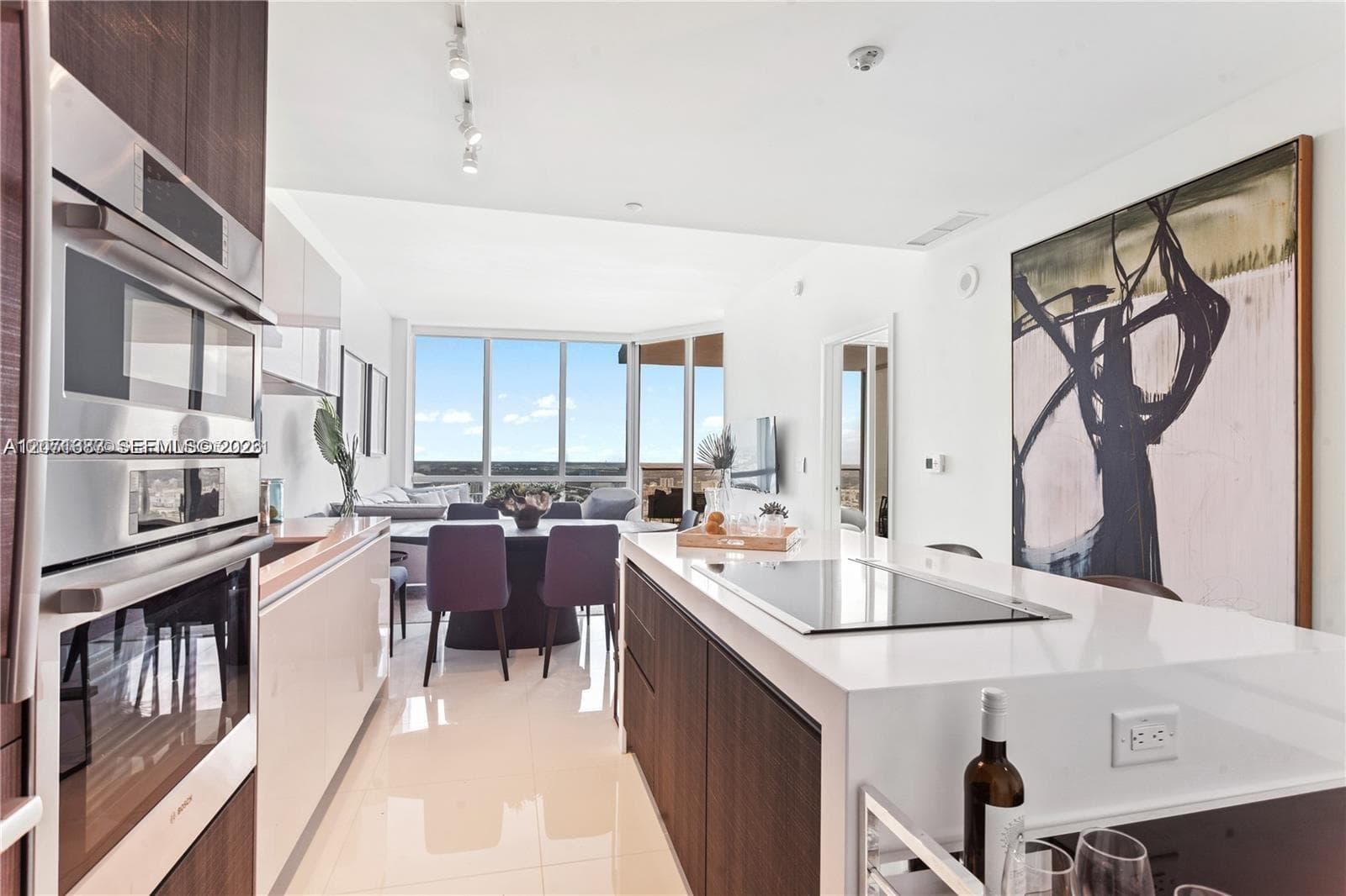 851 NE 1st Ave # 4106, Miami, FL 33132 photo 4