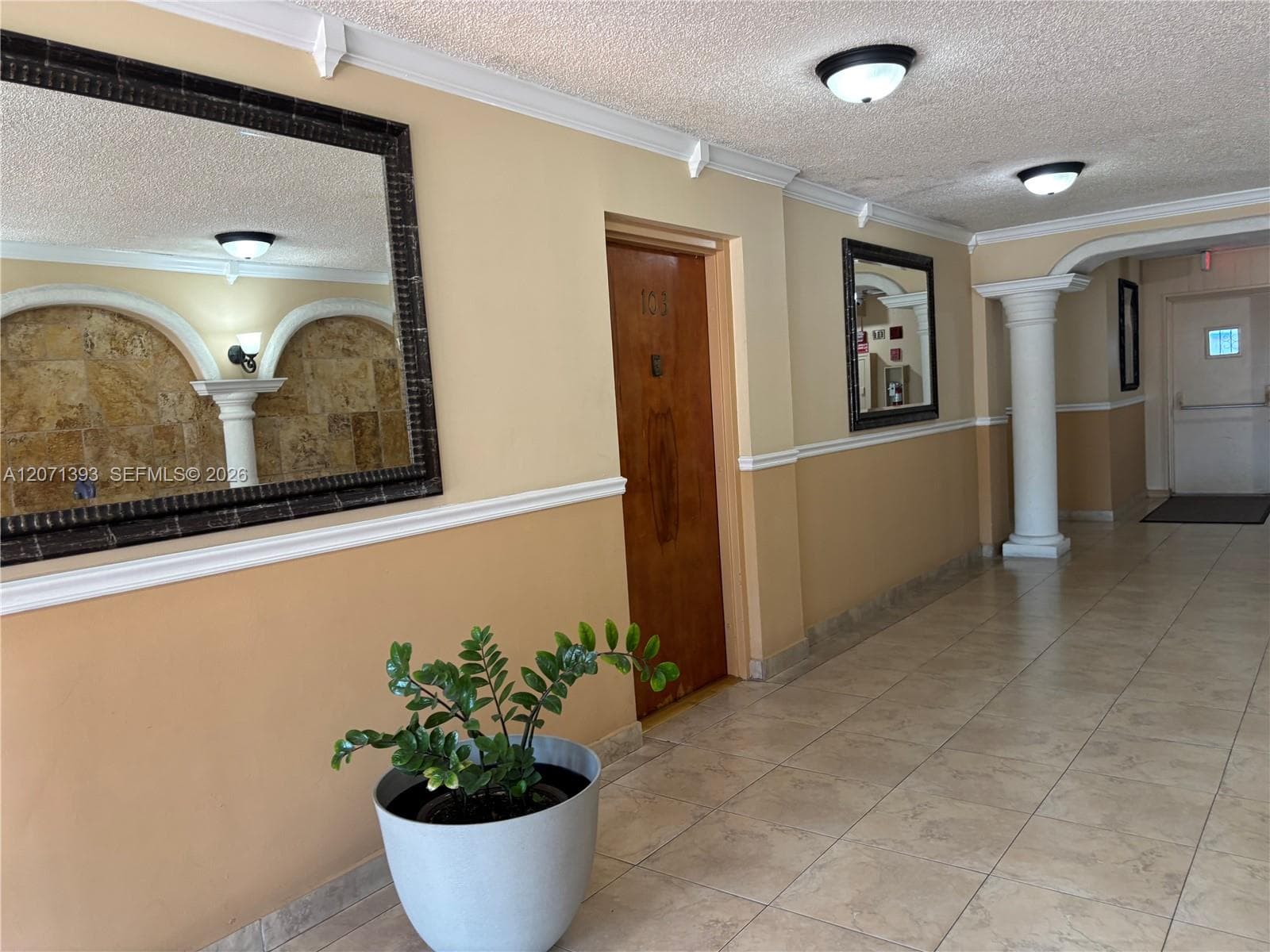 5033 NW 7th St # 101, Miami, FL 33126 photo 4
