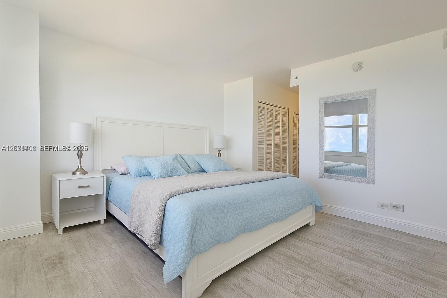 5601 Collins Ave # 1409, Miami Beach, FL 33140 photo 5