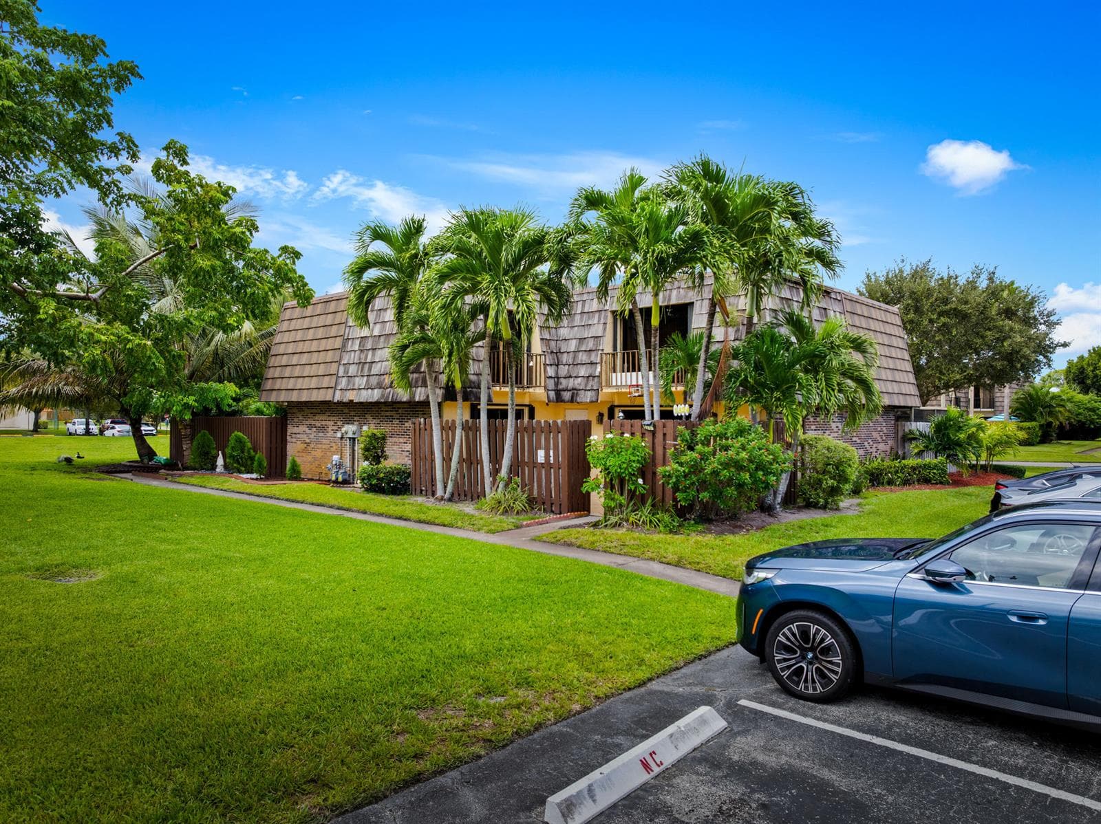 1524 FOREST LAKES Circle # A, West Palm Beach, FL 33406 photo 5