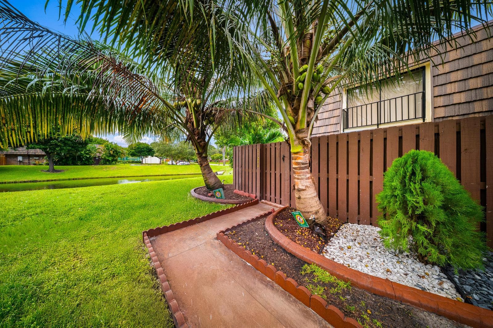 1524 FOREST LAKES Circle # A, West Palm Beach, FL 33406 photo 4