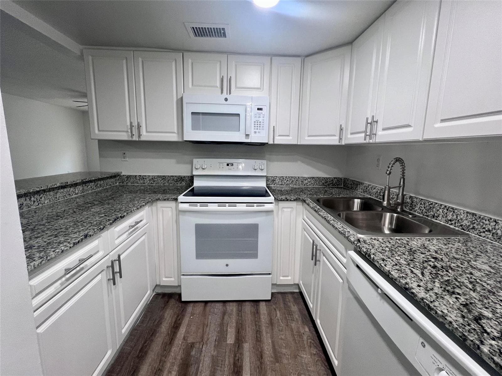 17350 NW 68th Avenue # 400-315, Hialeah, FL 33015