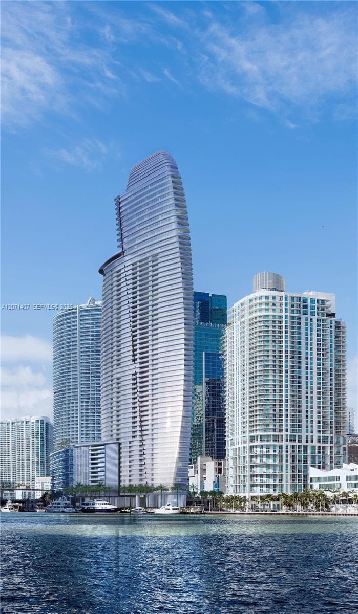 300 Biscayne Boulevard Way # 4303C, Miami, FL 33131 photo 5
