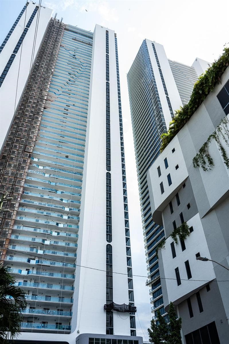 700 NE 24th st # 1506, Miami, FL 33137 photo 2