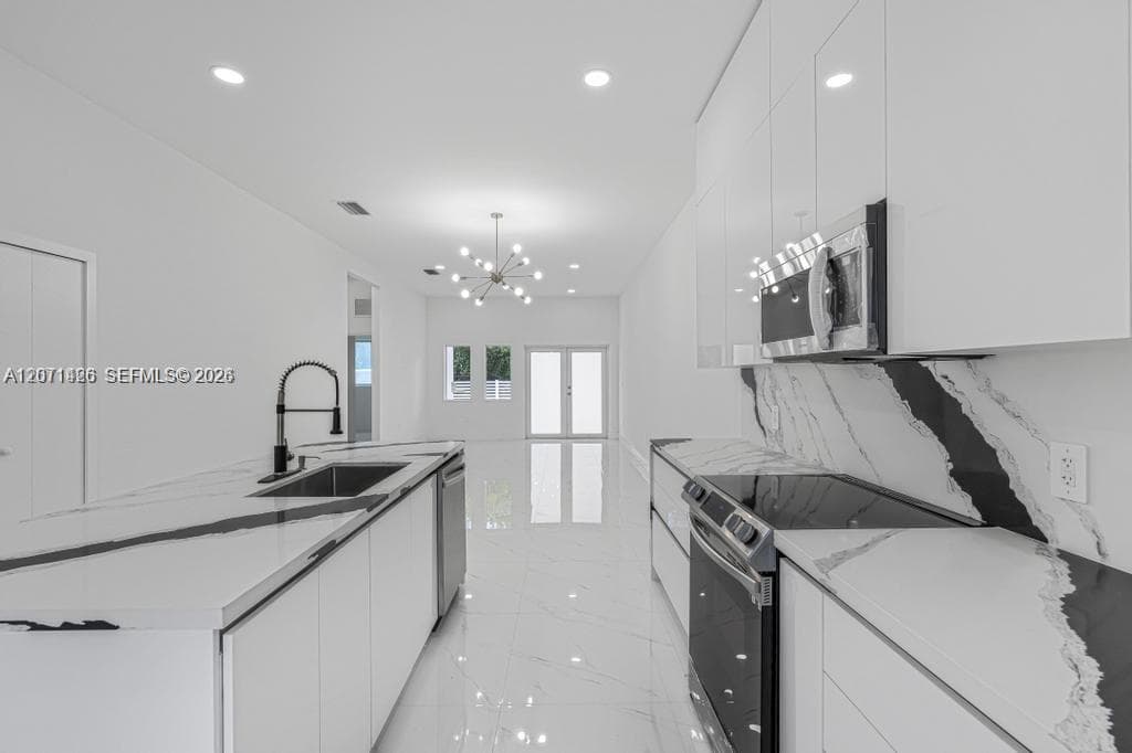2419 NW 97th St, Miami, FL 33147 photo 3