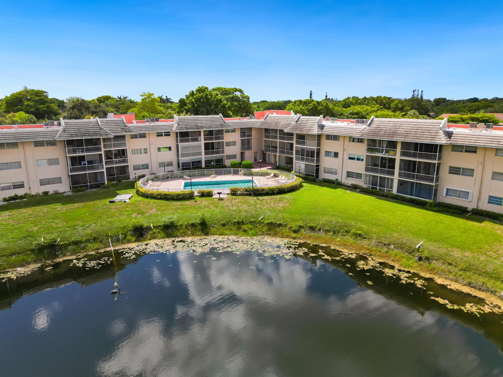 2850 Forest Hills Boulevard # 211, Coral Springs, FL 33065 photo 4