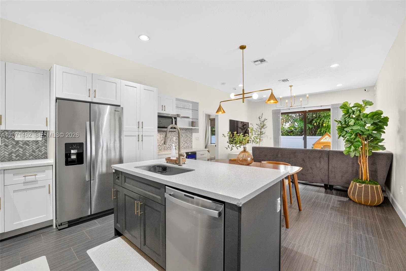 4917 NW 51st Ter, Tamarac, FL 33319 photo 5