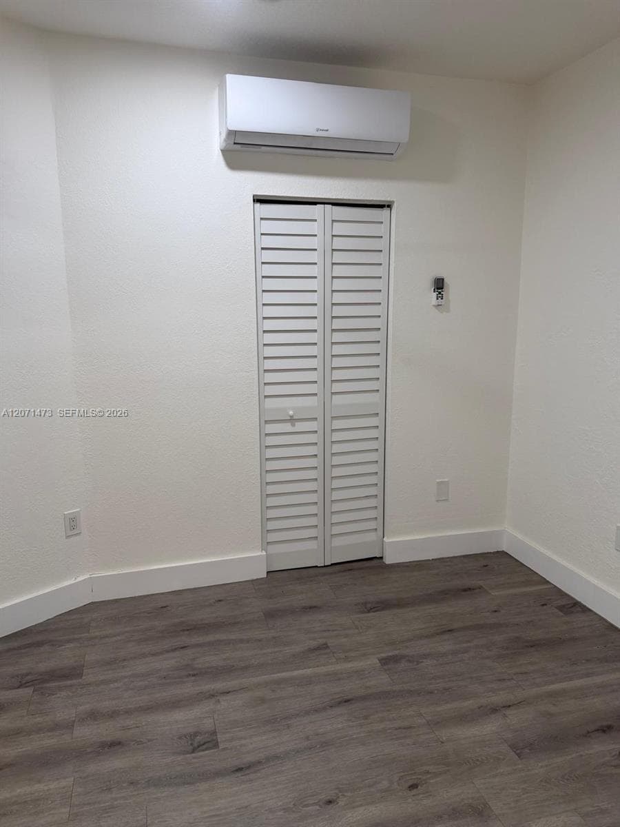 15420 SW 169th Ln # Studio, Miami, FL 33187 photo 2