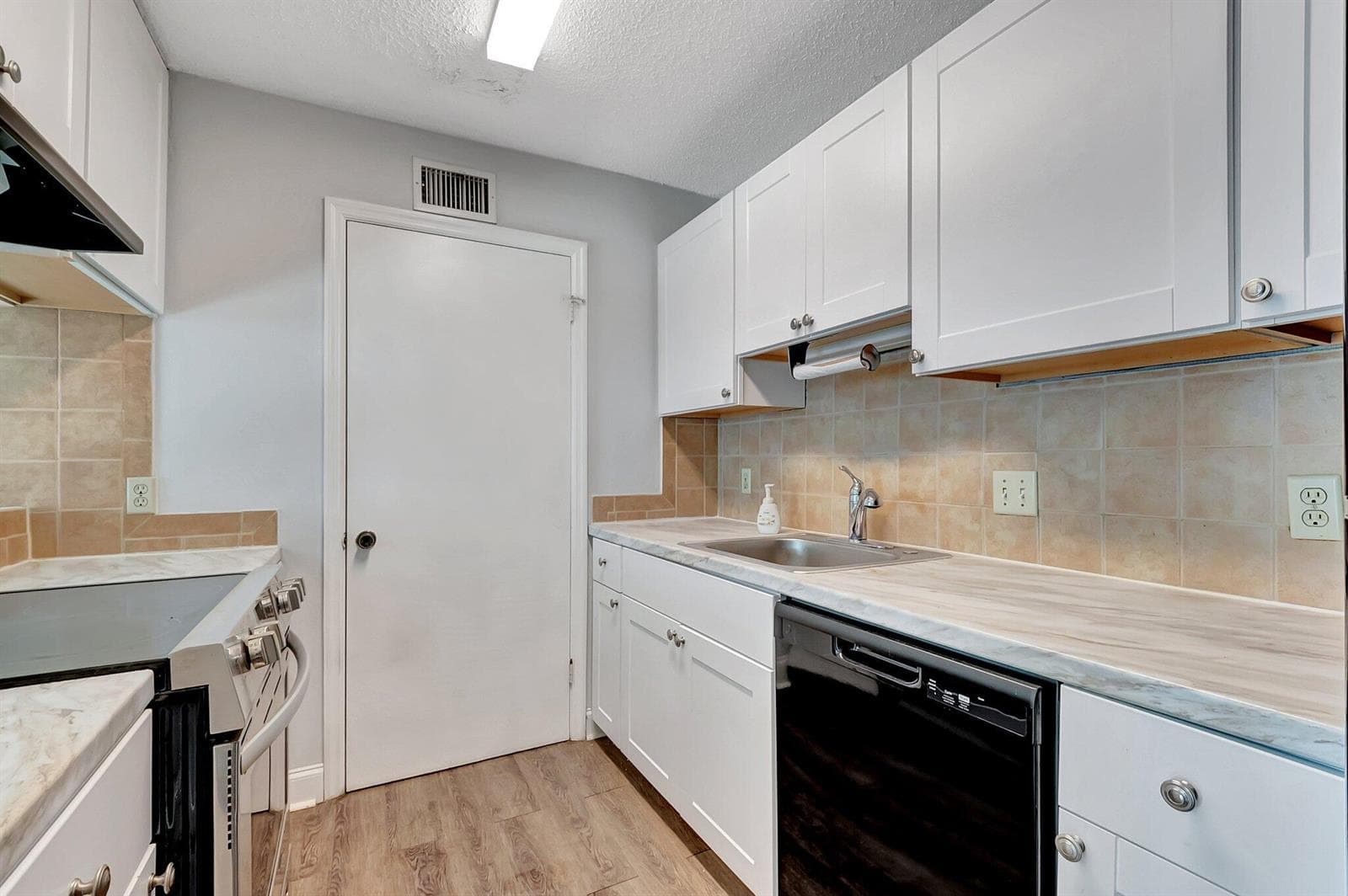 2301 N CONGRESS Avenue # 23, Boynton Beach, FL 33426 photo 4
