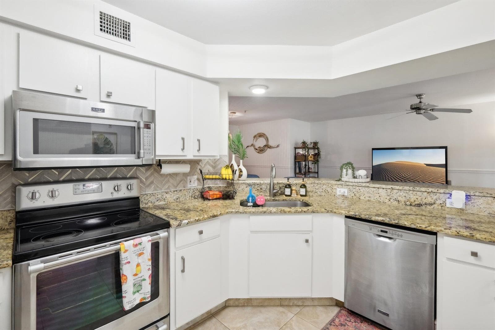 300 Scotia Drive # 304, Hypoluxo, FL 33462 photo 3