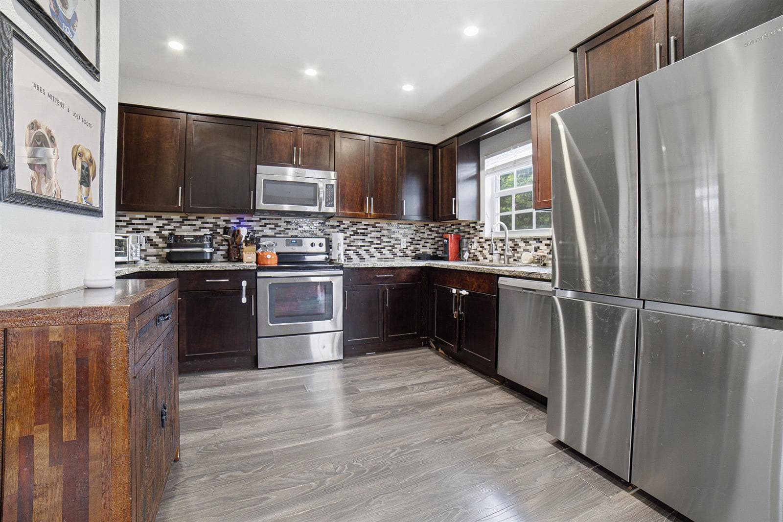 807 NW 1ST Avenue, Fort Lauderdale, FL 33311 photo 4