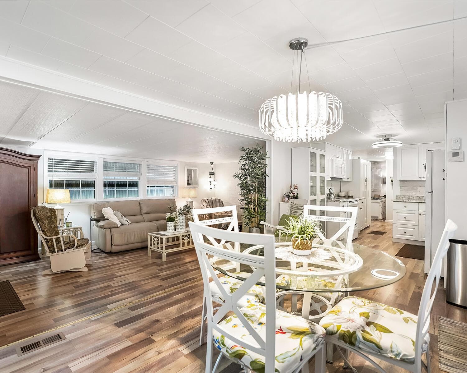 8500 SW 18th Place, Davie, FL 33324 photo 3