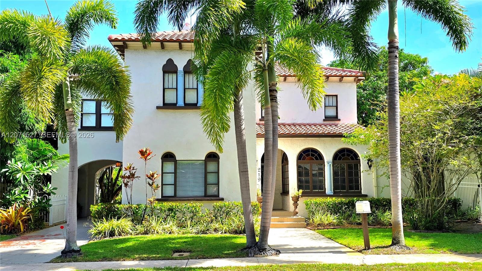 219 S 17th Ave S, Lake Worth, FL 33460 photo 2
