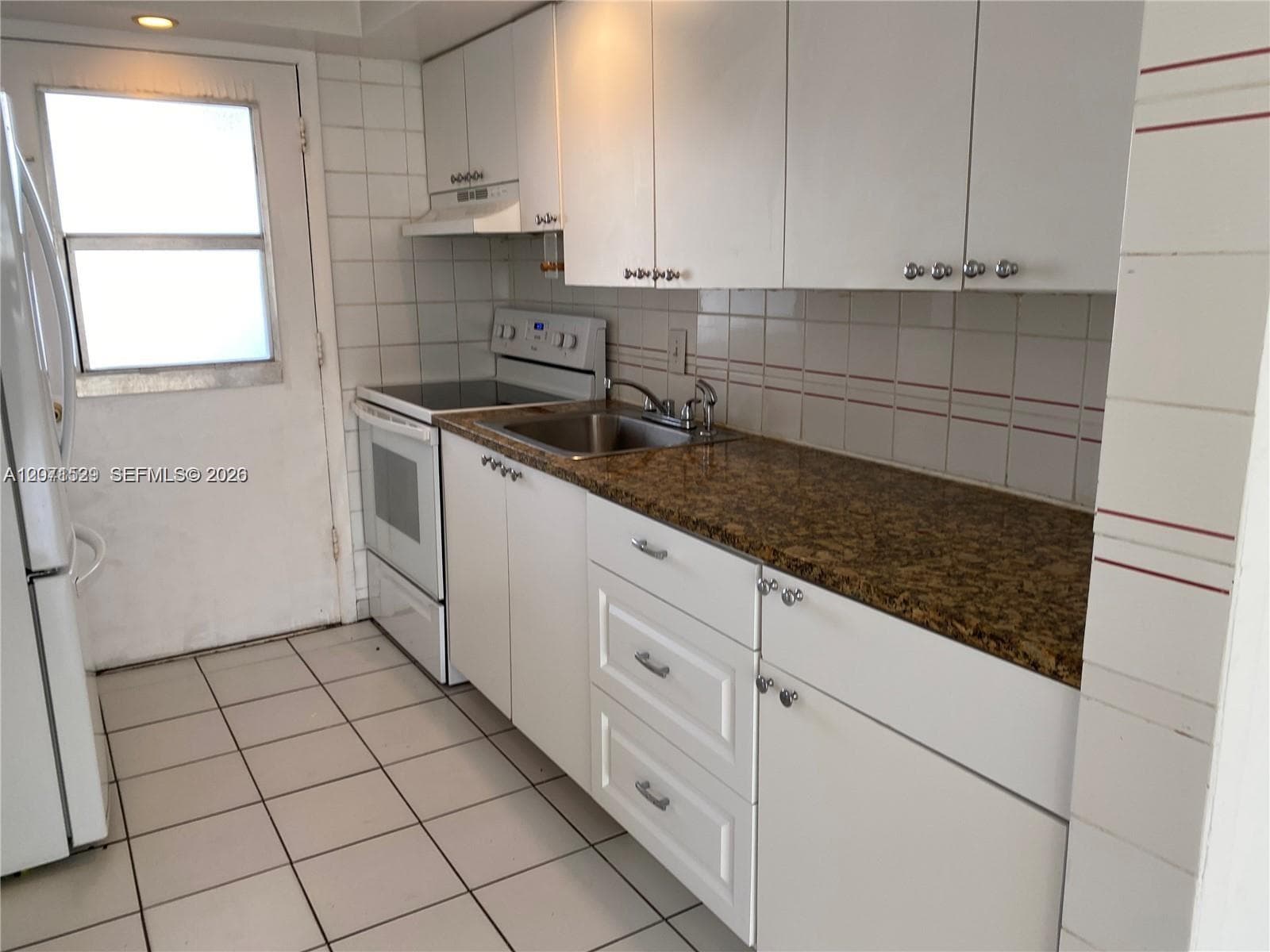 251 Galen Dr # 304E, Key Biscayne, FL 33149 photo 2