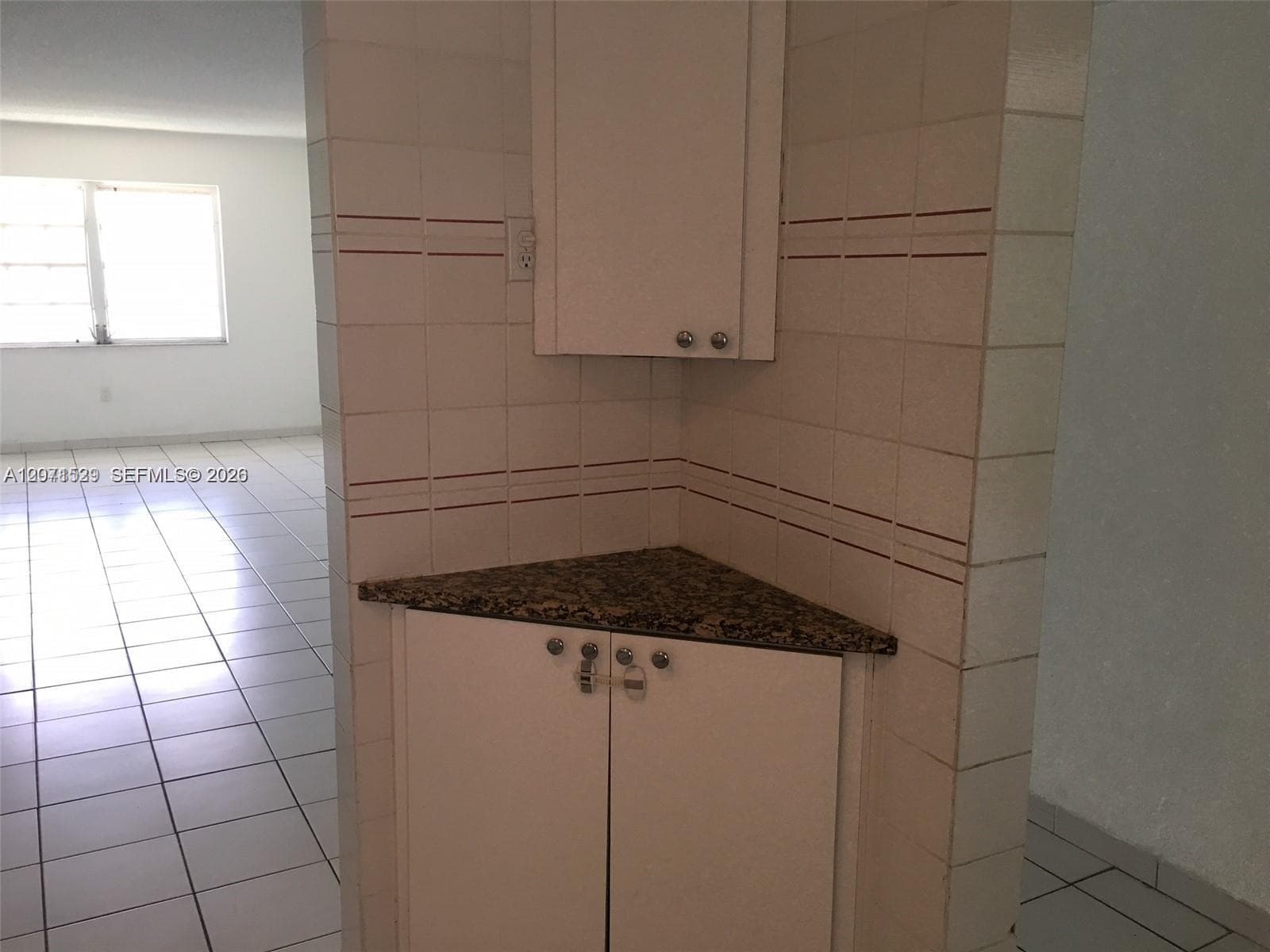 251 Galen Dr # 304E, Key Biscayne, FL 33149 photo 4