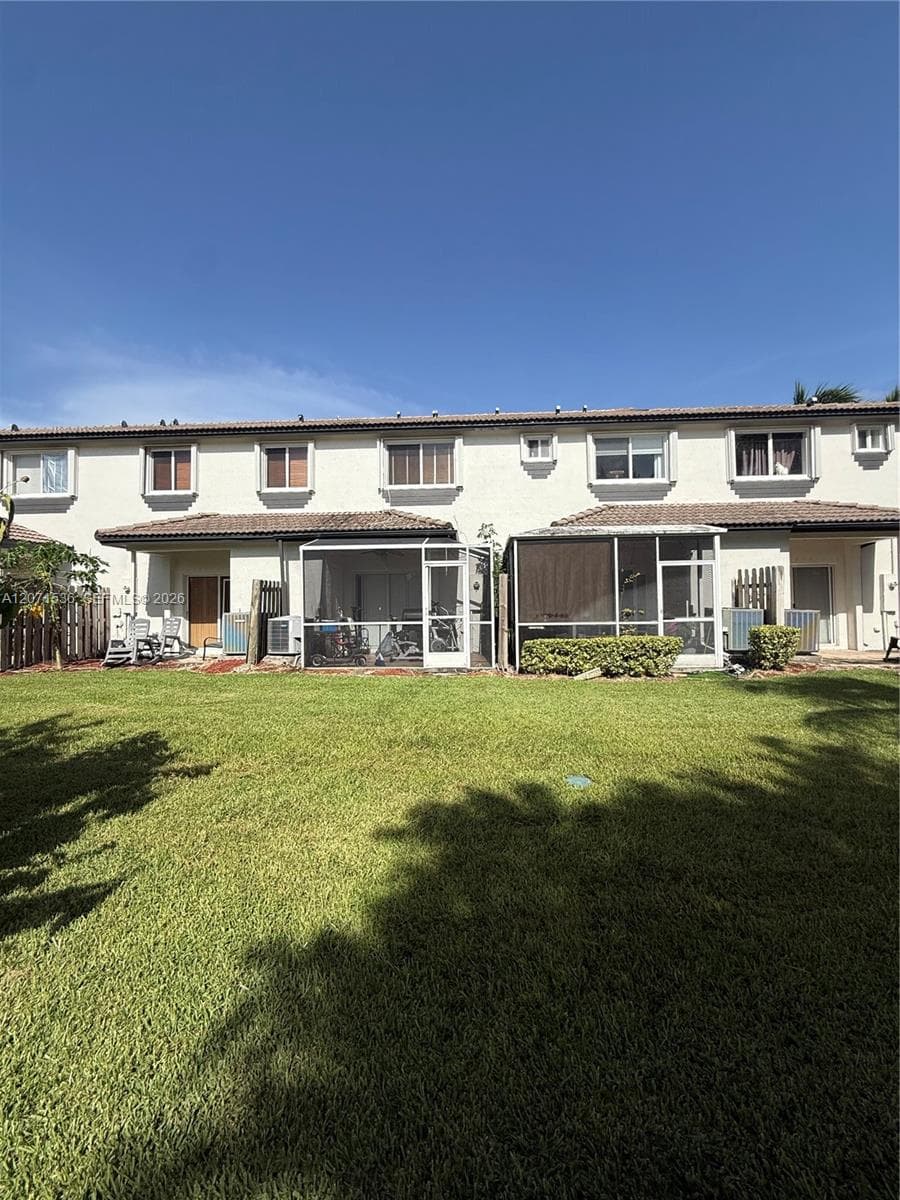 2206 SE 23rd Ave # 2206, Homestead, FL 33035 photo 2