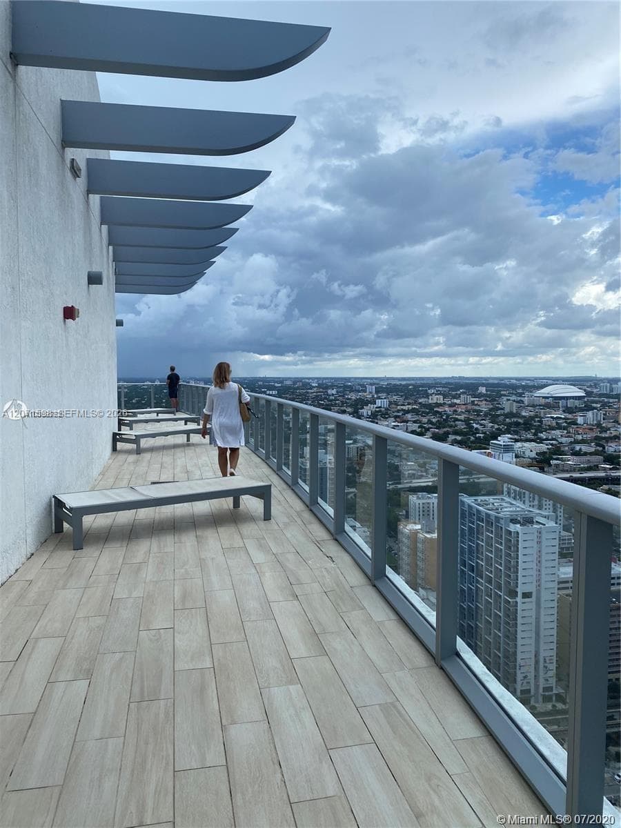 1100 S Miami Ave # 2104, Miami, FL 33130 photo 4